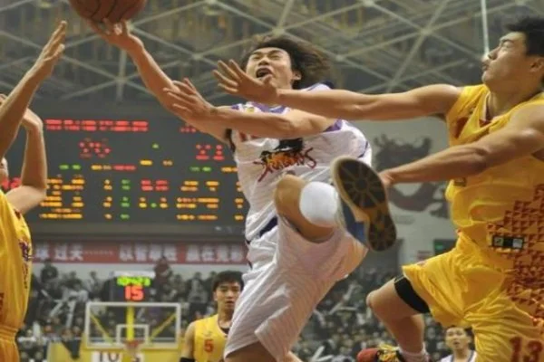 WNBA季后赛自由人对王牌 斯图尔特与威尔逊对位胜负手全解析